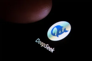 DeepSeek offers steep discounts, escalating AI price war